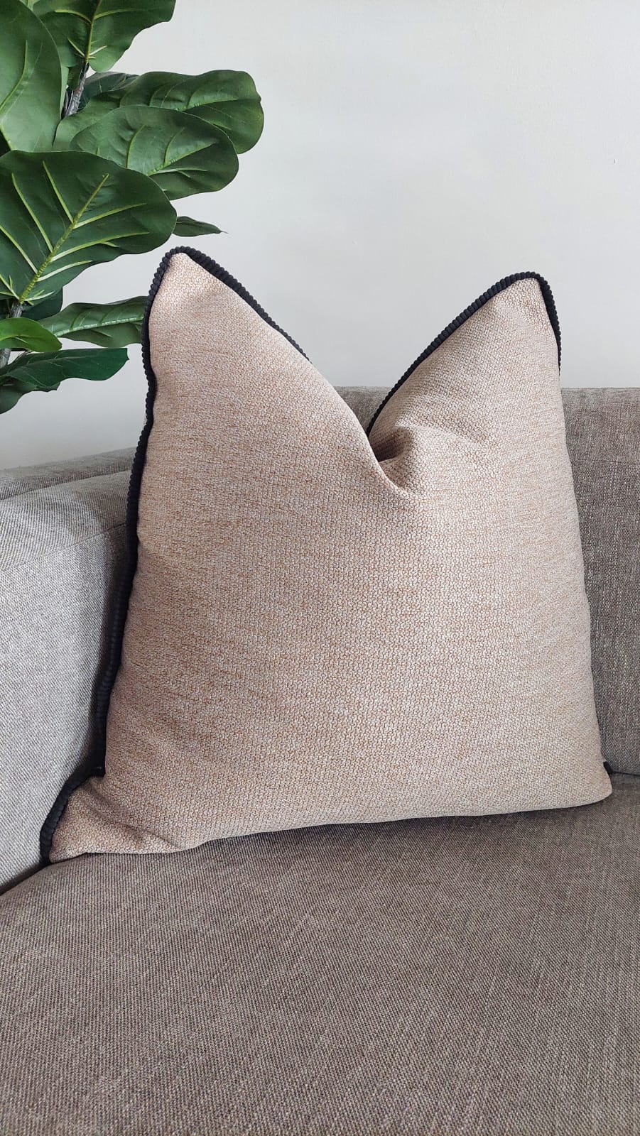 Earthy Cushion